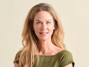 Jeanette Barlow Headshot