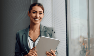Inventory specialist leveraging OnePint’s Control Center for proactive planning